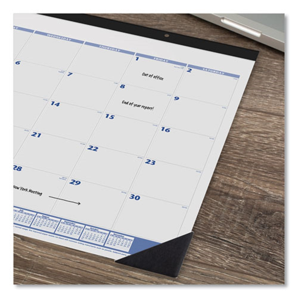 DESK PAD - 12 MONTH - BLACK CORNERS (JAN to DEC) 2022