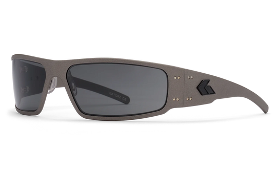 GATORZ MAGNUM GUNMETAL CERAKOTE FRAME / SMOKED POLARIZED LENS