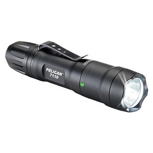 PELICAN 7100 TACTICAL FLASHLIGHT